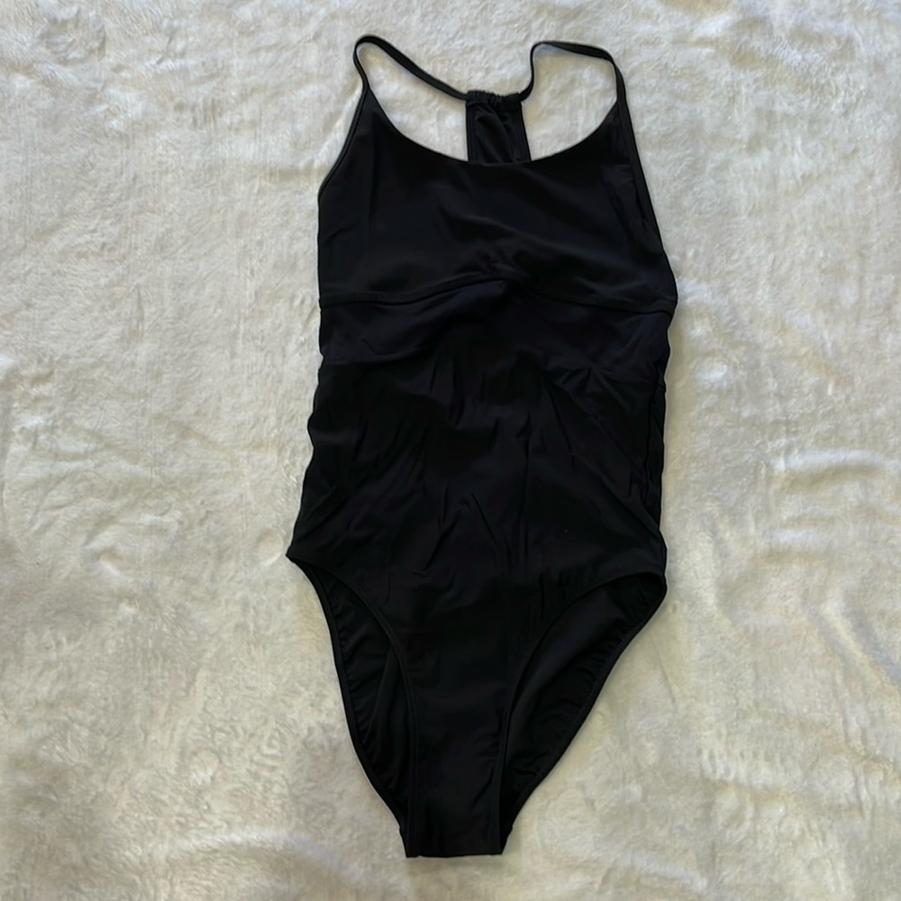 Women’s bathing suit